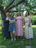 Nude mature old and young pics