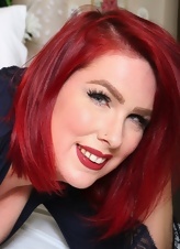 Great MILF photos of chubby redhead beauty flashing nude and slutty