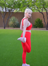 Fitness makes slim blond MILF in the mood to toy pussy outdoors