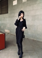 Classy and gothy MILF porn pics with smoking, teasing