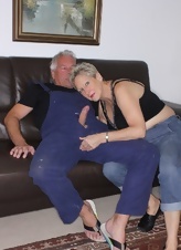 Vintage amateur porn pics with a mature couple fucking