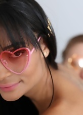 Girl in heart-shaped sunglasses gets her MILF pussy fucked