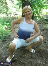 Mature Nude Outdoor Porn Pics Gallery