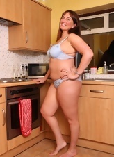 Thick Mature In Blue Lingerie