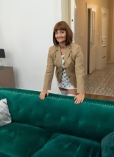 Mature Milf Stockings Tease Pics