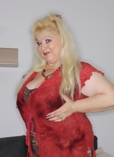 Thick Blonde MILF Bedroom Tease