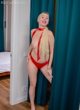Blonde Milf Toy Solo Nude Set