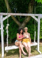 Lesbian Lickfest On The Lawn