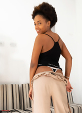 Ebony Beauty Hairy Pussy Spread Photos