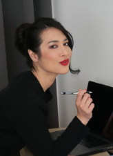 Office Babe White Skirt Tease Pics