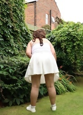 Amateur BBW Mature Outdoor Strip Gallery Pics