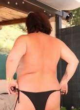 Mature Sofa Strip Nude Pictures