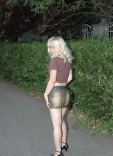 Blonde Mature Outdoor Flashing Pics