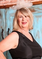 Granny In Stockings Tease Pictures Gallery