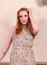 Redhead Lingerie Strip Nude Photos