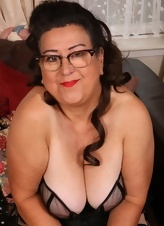 Mature Lingerie Striptease Gallery