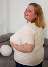 Mature Plump Lady Flashing Panties Gallery