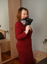 Redhead Mature Nude Bed Gallery Pics