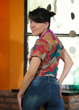 Hairy Mature Pussy And Pit Hair Pics