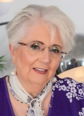 Mature Gilf Posing Fully Clothed Pictures