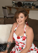 Mature Milf In Kitchen Nude Photos Set