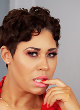 Mature Lingerie Pussy Teasing Gallery