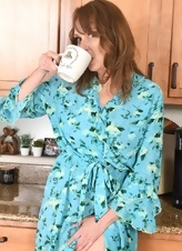 Mature Redhead Nude Kitchen Strip Pics