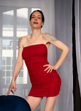 Natural Hairy Mature Striptease Pics