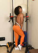 Curvy Black Babe Strips In Solo Workout Gallery