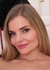 Mature Naked Nurse Solo Spread Pussy Pics