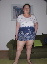 Mature Milf Solo Tease Gallery With Saggy Tits