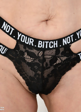 Naked Mature Milf Solo Toy Play Pics