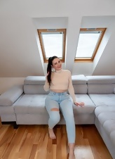 Booty Out Solo Tease Pics