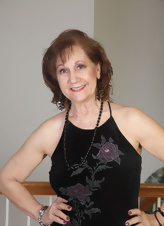 Mature Granny Nude Tease Pics with Saggy Tits