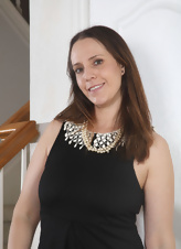 Mature Milf Nude Spread Pics