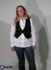 Mature Milf Solo Toy Play Gallery