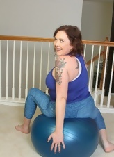 Mature Nude Milf Gallery Big Tits Spread Pose