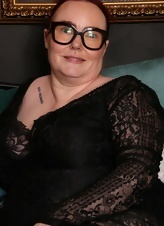 Mature Naked MILF Tease Photos with Saggy Tits