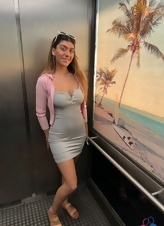 Beach Babe Pussy Out Solo Tease Pics