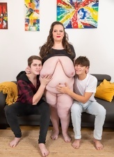 Raw Nude Milf Gallery With Saggy Tits And Bush