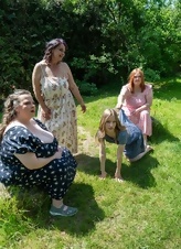 Picnic Pics With Mature Floral Dress Milfs