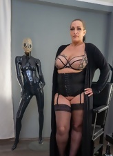 Mature Cougar Big Tits Curvy Stockings Pics