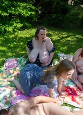 Naked Mature MILFs With Saggy Tits Gallery