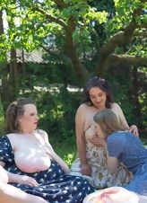 Naked Mature MILFs With Saggy Tits Gallery