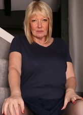 Mature Blonde Milf Saggy Tits Tease
