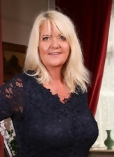 Mature Nude Milf Saggy Tits