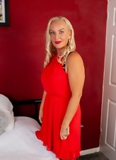 Mature Milf Solo Toy Play